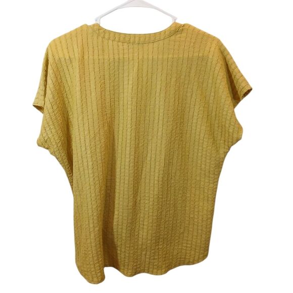 Chenault Textured Tie Front Oversized Top - Picture 2 of 8